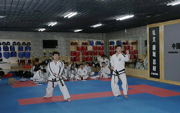 1481645960153537.jpg 8.jpg