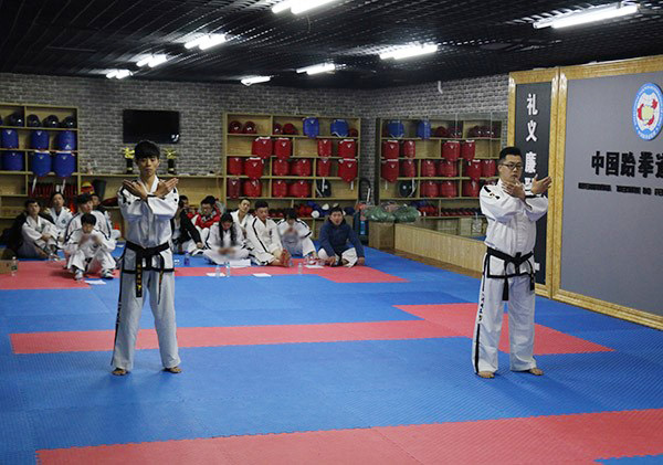 1481645980118978.jpg 10.jpg